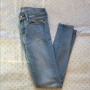 American Eagle Light Wash Jeans
